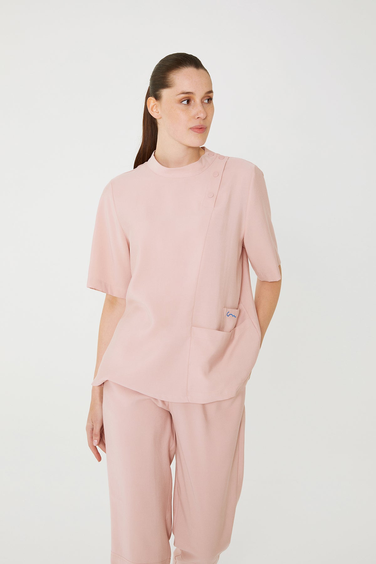 UNIFORM | SCRUB | WOMEN | TOP | ADEN
