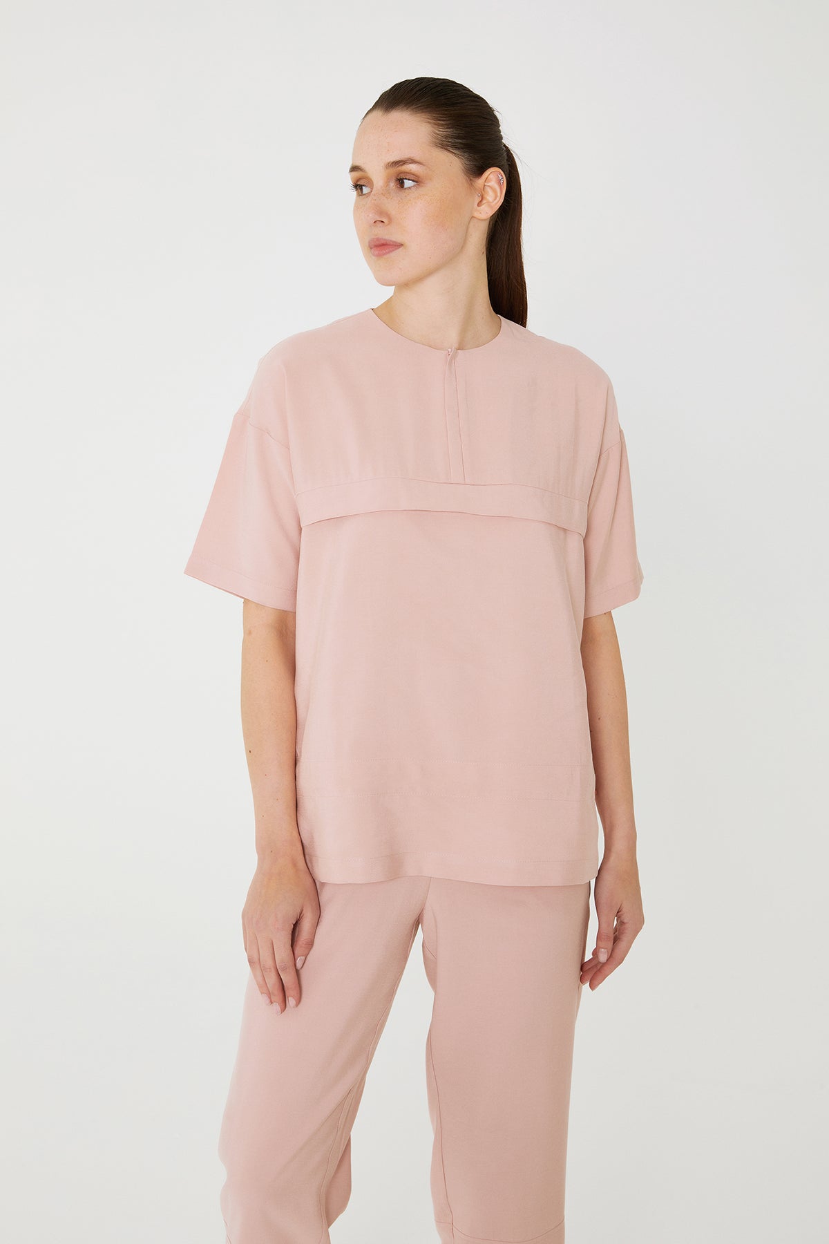 UNIFORM | SCRUB | WOMEN | TOP | NUUK