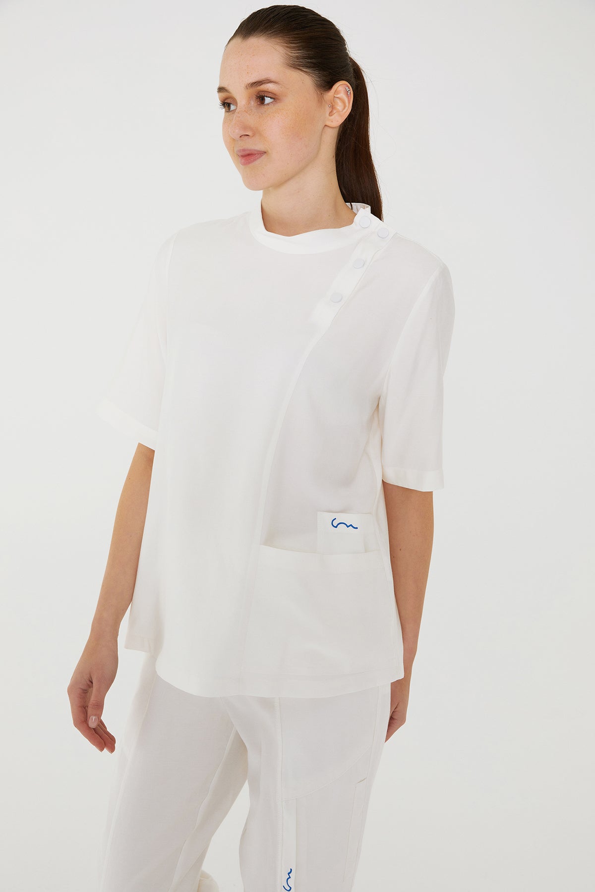 UNIFORM | SCRUB | WOMEN | TOP | ADEN