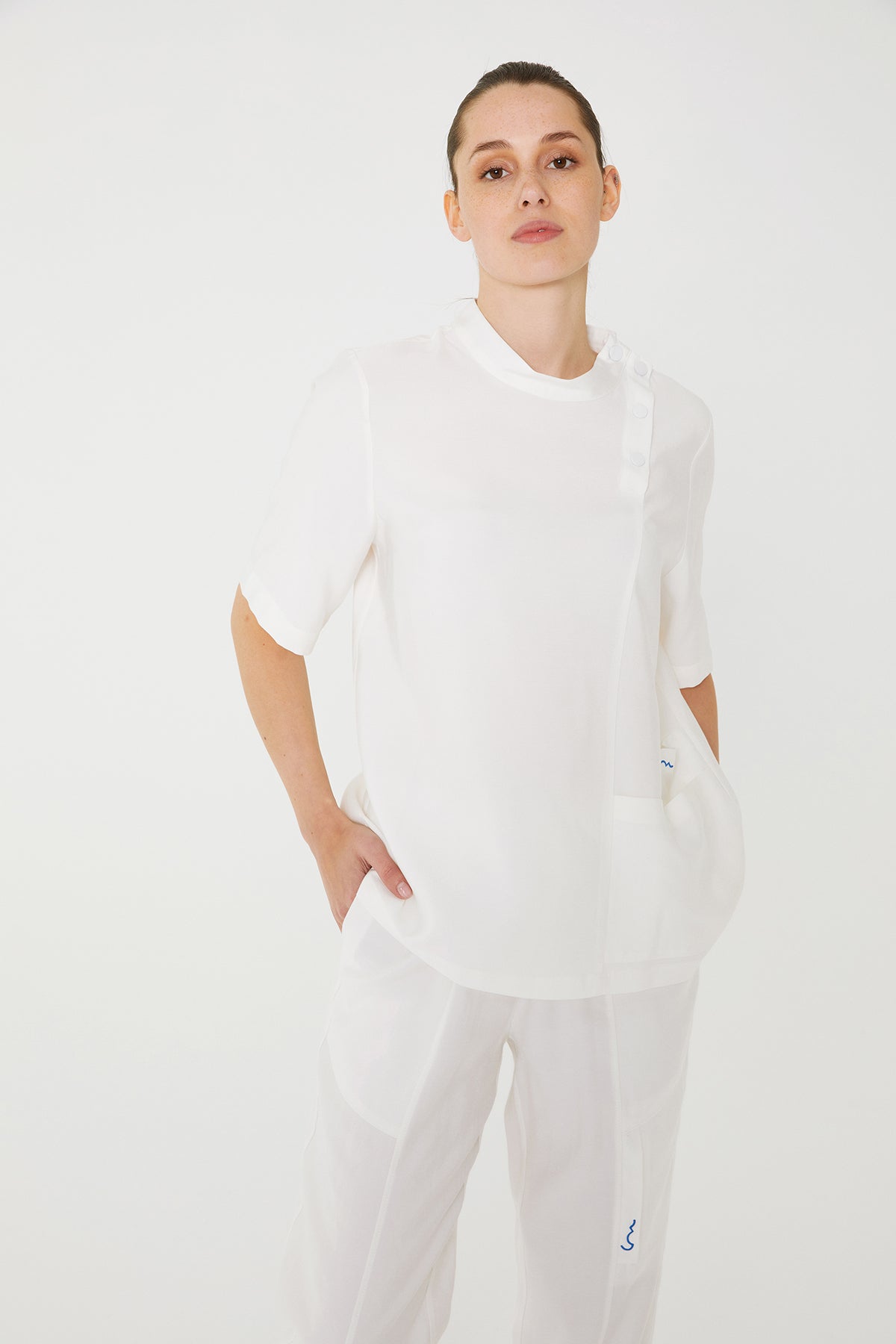 UNIFORM | SCRUB | WOMEN | TOP | ADEN