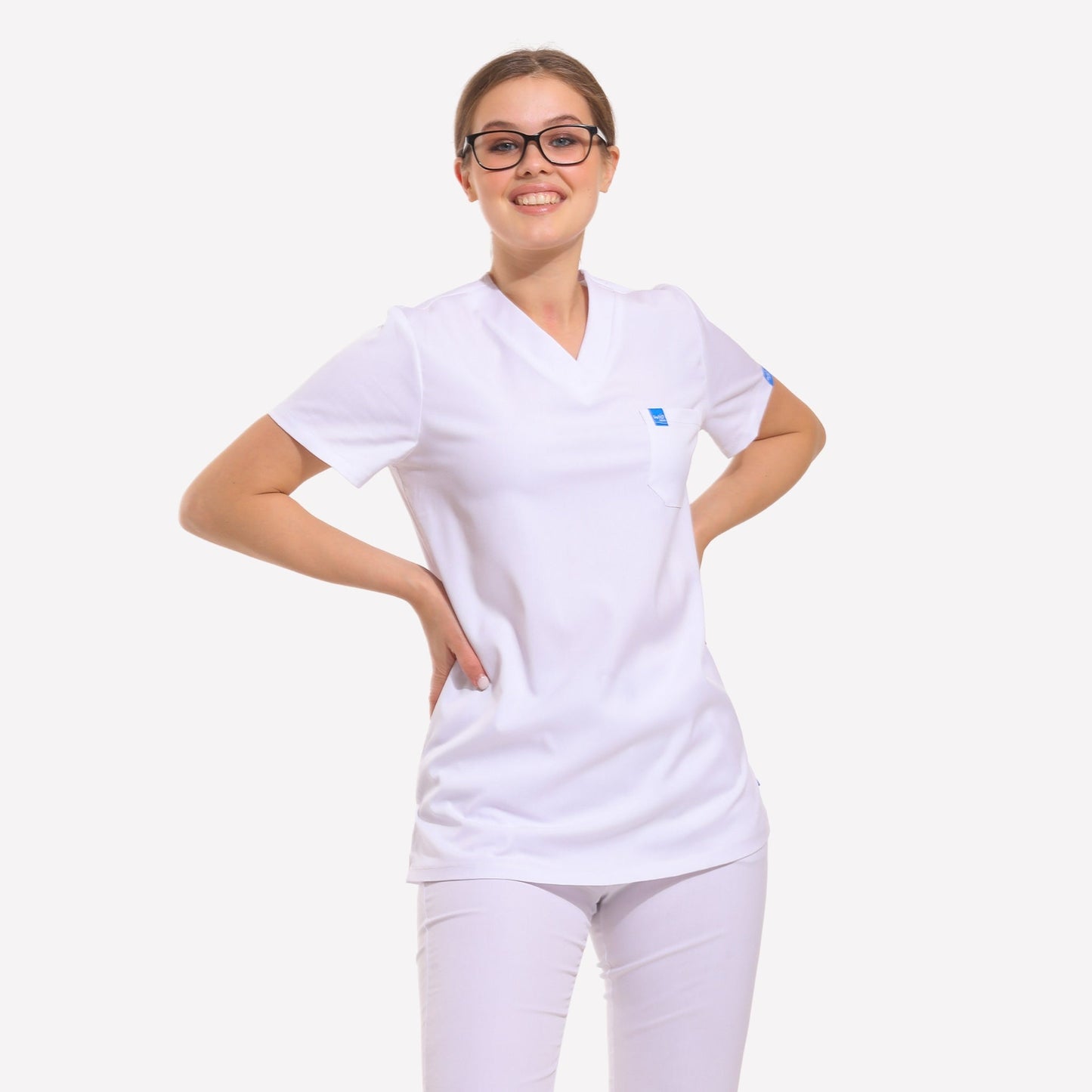 UNIFORM | SCRUB | WOMEN | SET CLASSIC V NECK WHITE