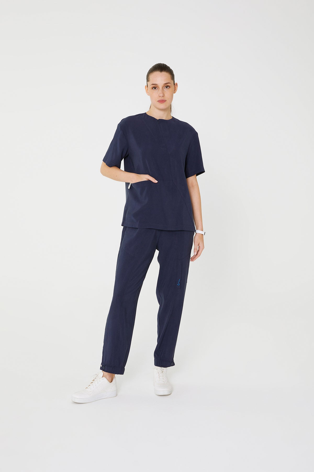 UNIFORM | SCRUB | WOMEN | TOP | LYON