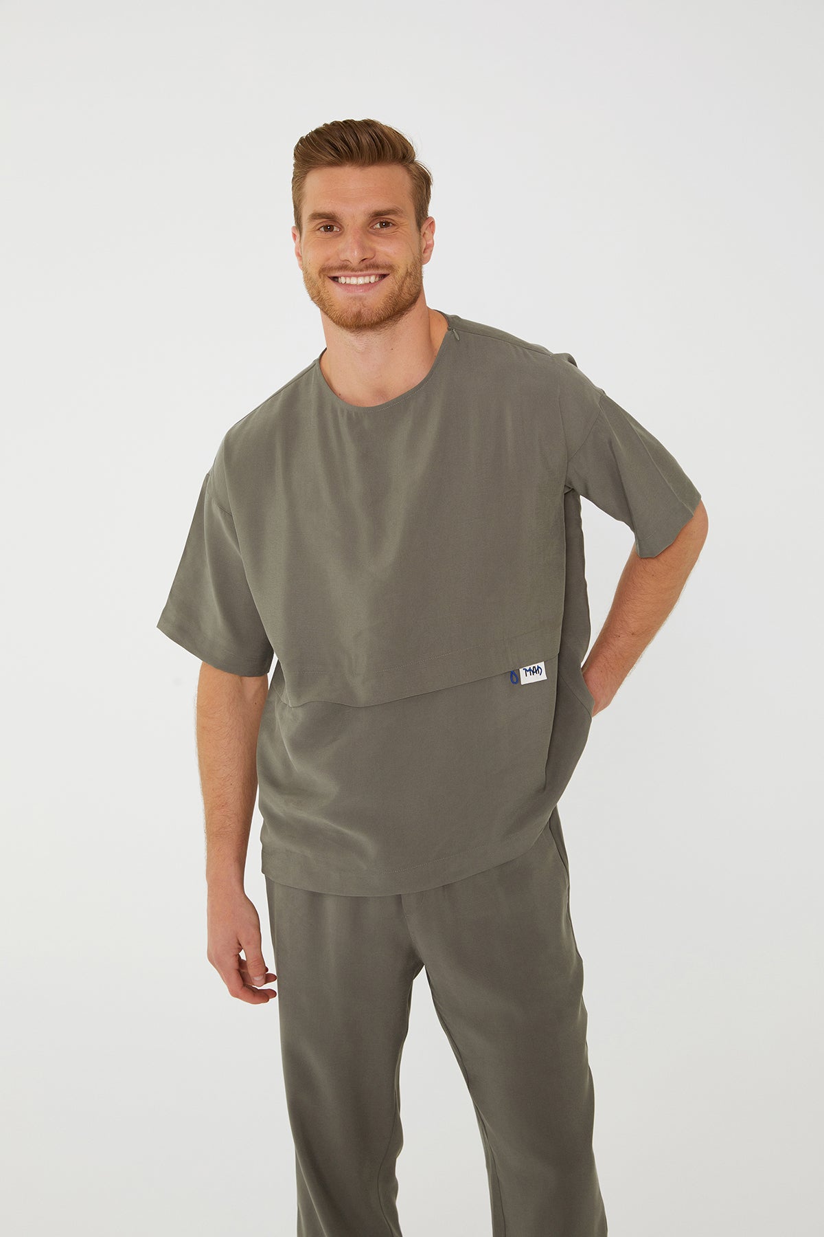 UNIFORM | SCRUB | MEN | TOP | SION