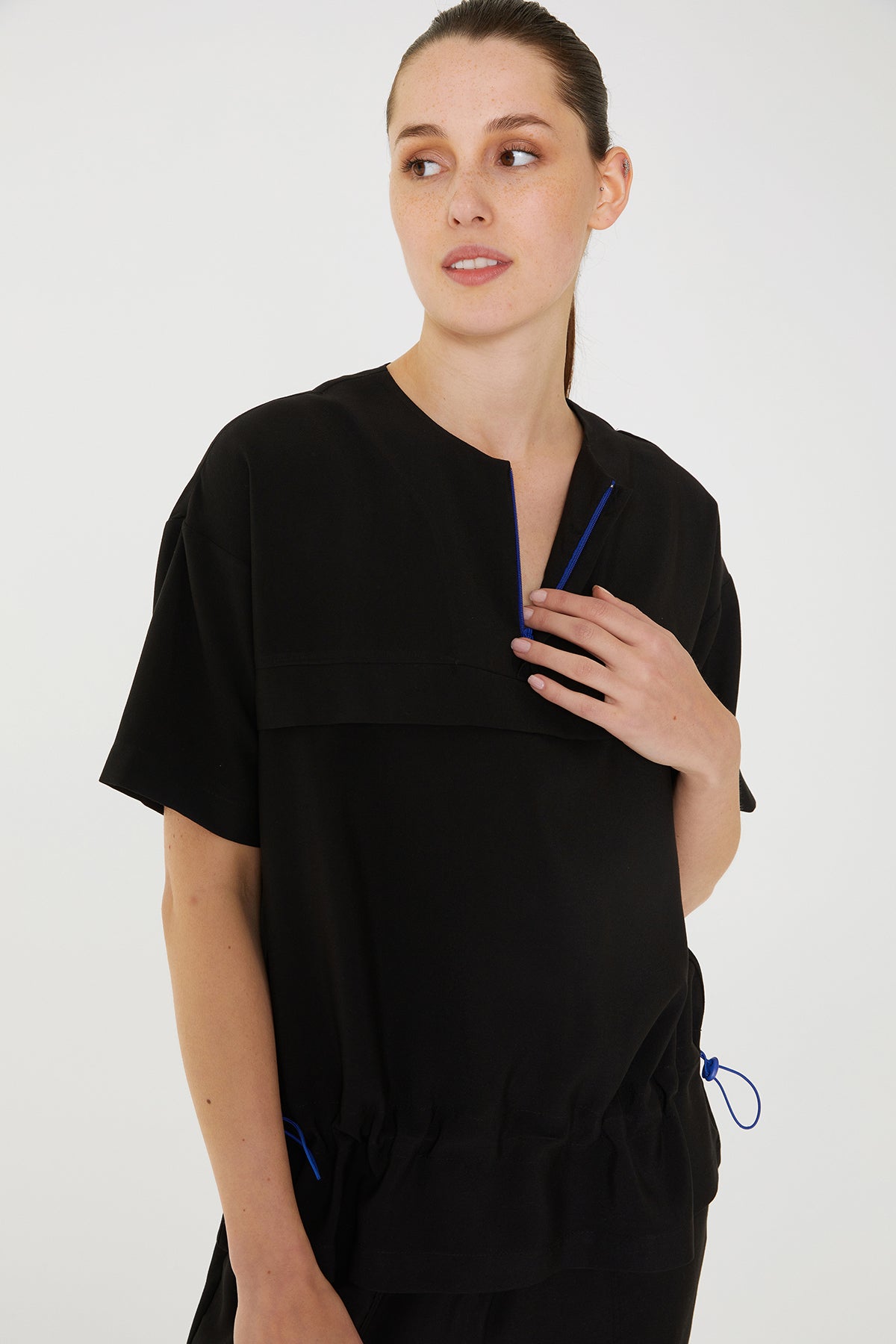 UNIFORM | SCRUB | WOMEN | TOP | NUUK