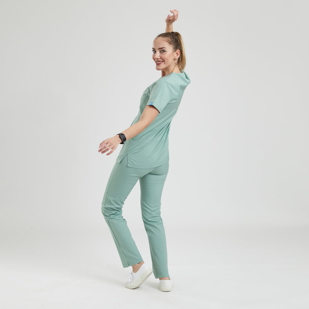 UNIFORM | SCRUB | WOMEN | TOP | RESILIENT